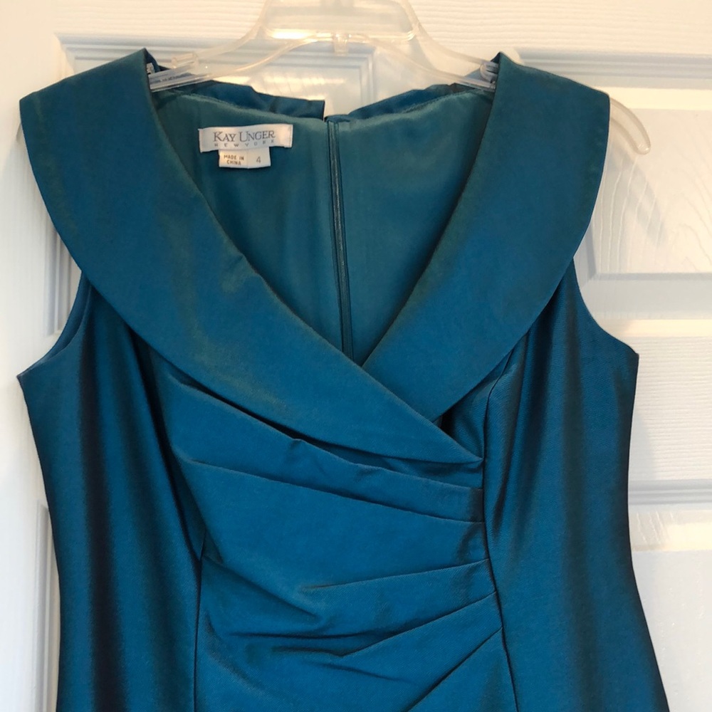 Kay Unger cocktail dress. Size 4. Beautiful dark teal color